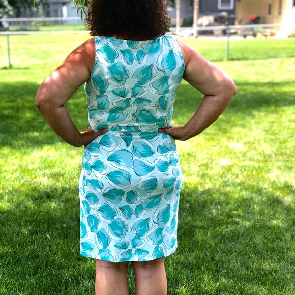 Ann Taylor Summer Dress - Picture 2 of 4